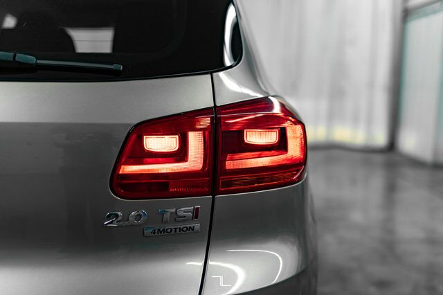 2015 Volkswagen Tiguan 4Motion Highline Leather Roof BCam Red Deer AB