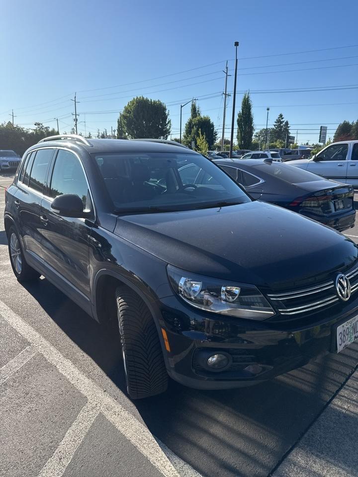 2015 Volkswagen Tiguan SE OR