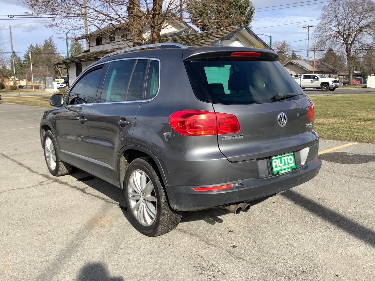 2015 Volkswagen Tiguan SE