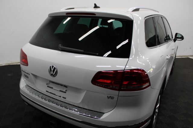2015 Volkswagen Touareg VR6 Lux Chantilly VA
