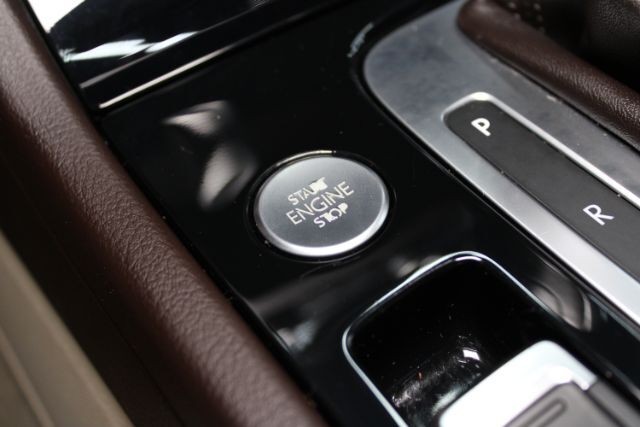 2015 Volkswagen Touareg VR6 Lux Chantilly VA