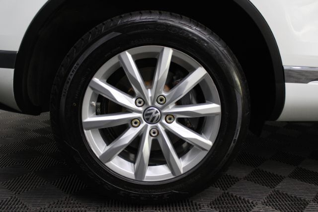 2015 Volkswagen Touareg VR6 Lux Chantilly VA