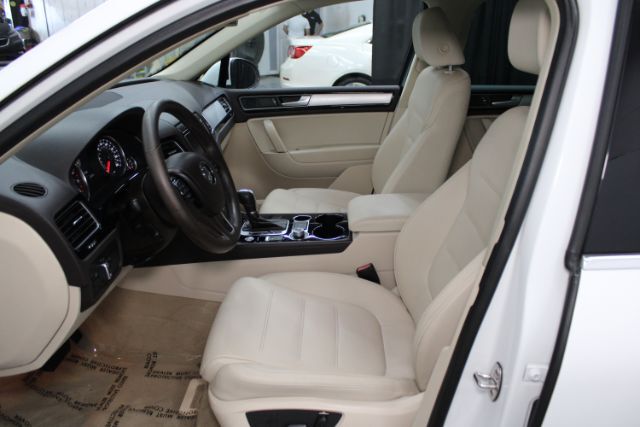 2015 Volkswagen Touareg VR6 Lux Chantilly VA