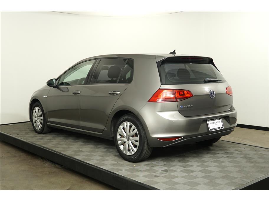 2015 Volkswagen e-Golf Limited Edition Hatchback Sedan 4D