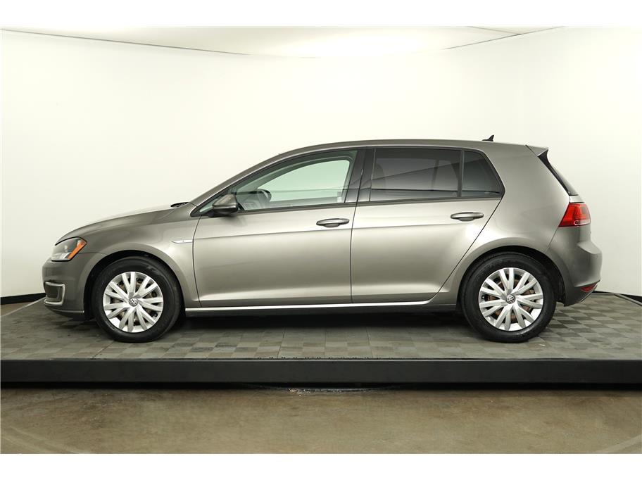 2015 Volkswagen e-Golf Limited Edition Hatchback Sedan 4D