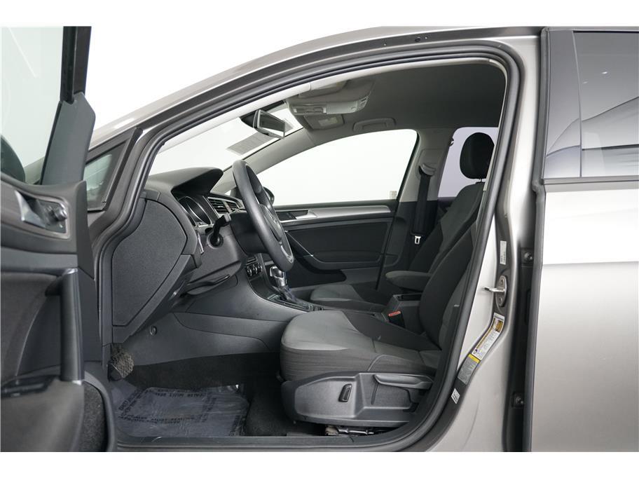 2015 Volkswagen e-Golf Limited Edition Hatchback Sedan 4D Folsom CA