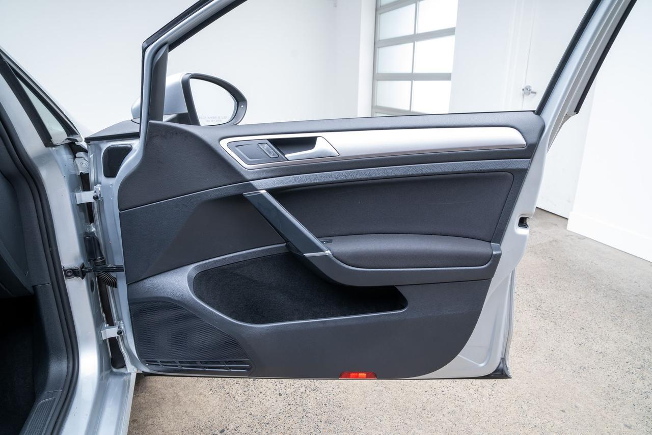 2015 Volkswagen e-Golf Limited Edition Heated Seats Portland OR