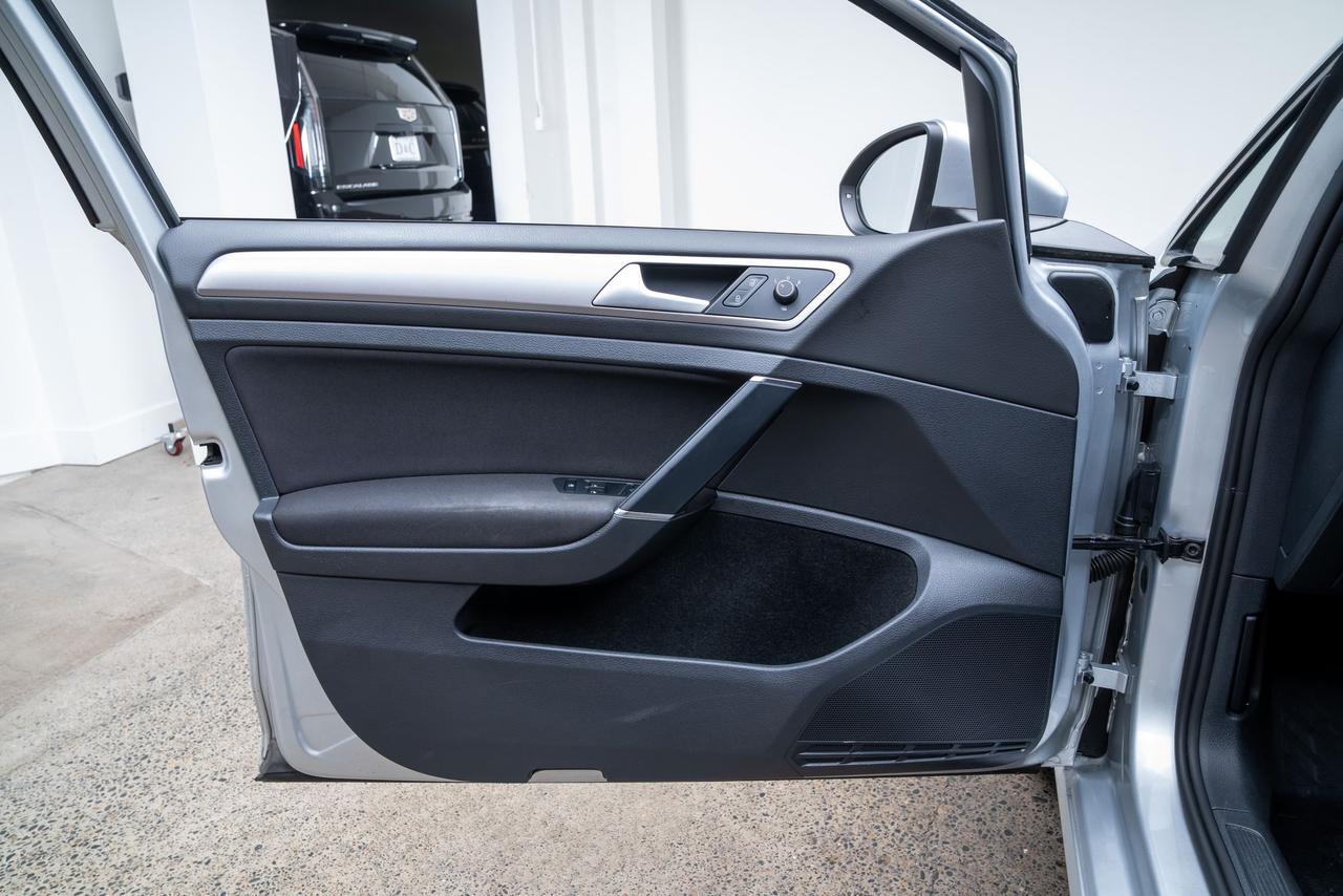 2015 Volkswagen e-Golf Limited Edition Heated Seats Portland OR