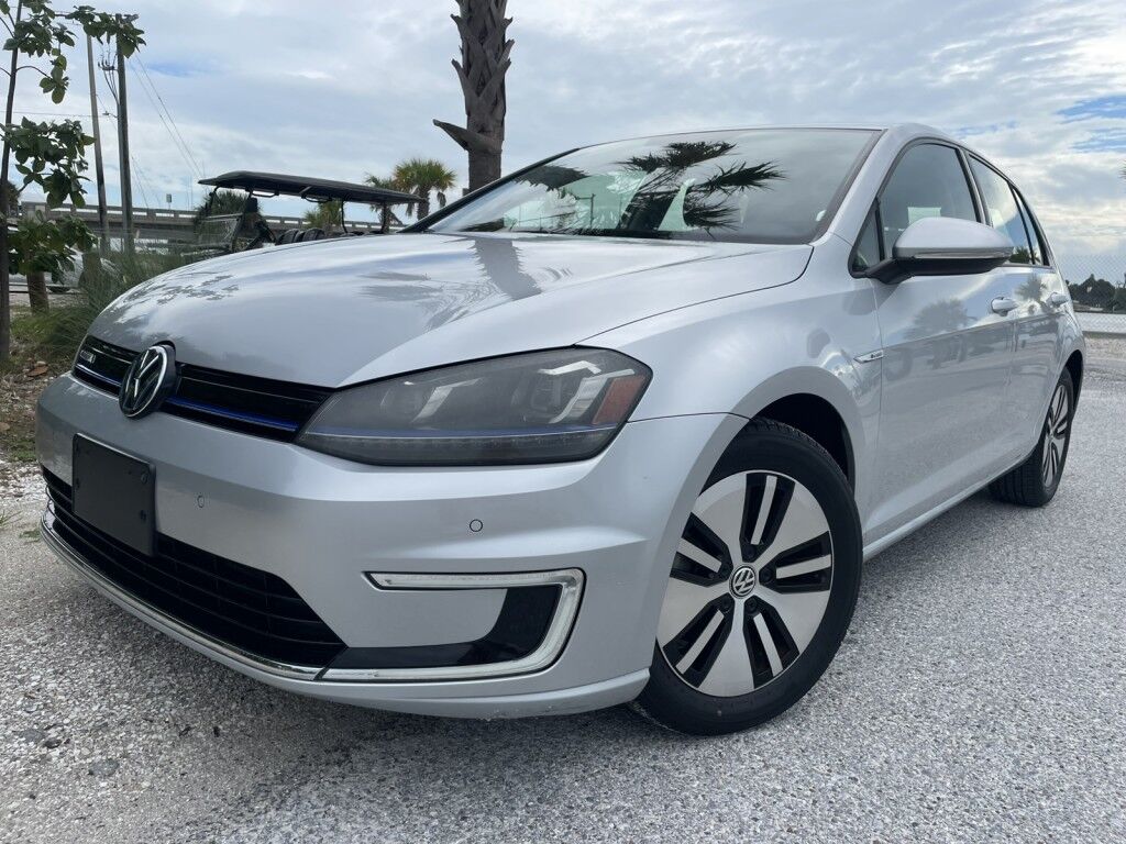 2015 Volkswagen e-Golf SEL PREMIUM~EXCELLENT CONDITION~LOW MILES~BLUETOOTH~HEATED SEATS~NAVIGATION~REARVIEW CAMERA Sarasota FL