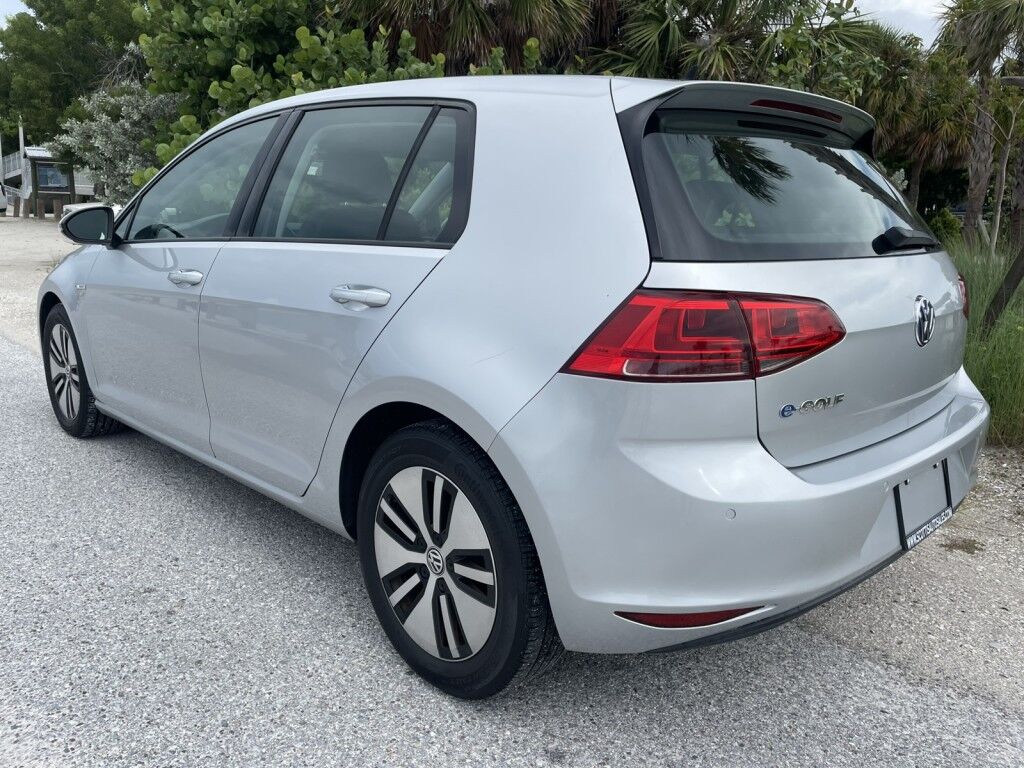 2015 Volkswagen e-Golf SEL PREMIUM~EXCELLENT CONDITION~LOW MILES~BLUETOOTH~HEATED SEATS~NAVIGATION~REARVIEW CAMERA Sarasota FL