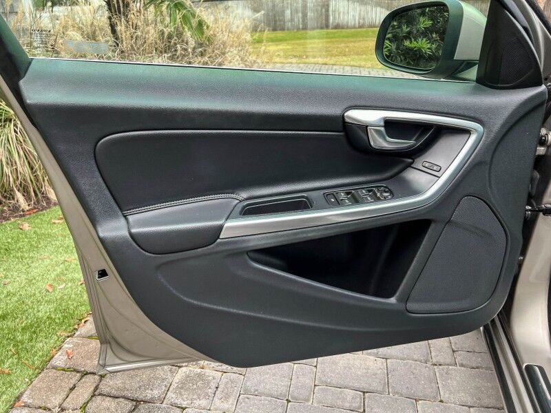 2015 Volvo S60 T5 Drive-E Premier Plus Wilmington NC