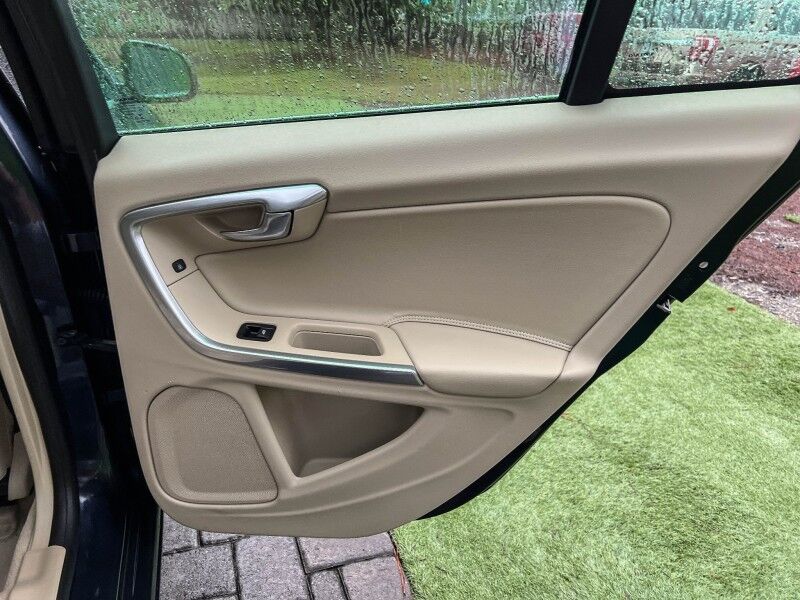 2015 Volvo S60 T5 Premier Wilmington NC