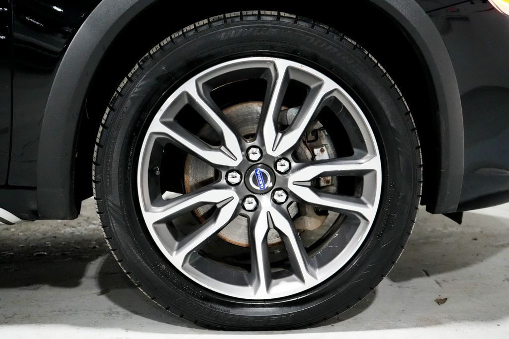2015 Volvo V60 Cross Country T5 Platinum Tigard OR