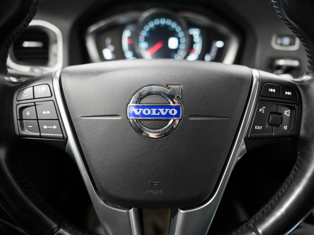 2015 Volvo V60 Cross Country T5 Platinum Tigard OR