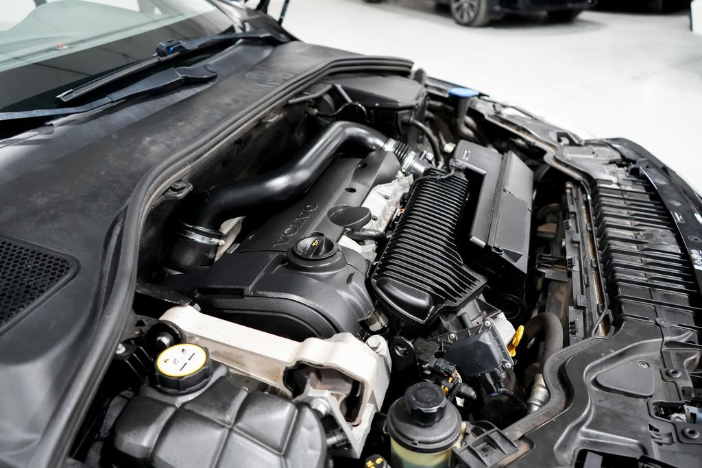 2015 Volvo V60 Cross Country T5 Platinum Tigard OR