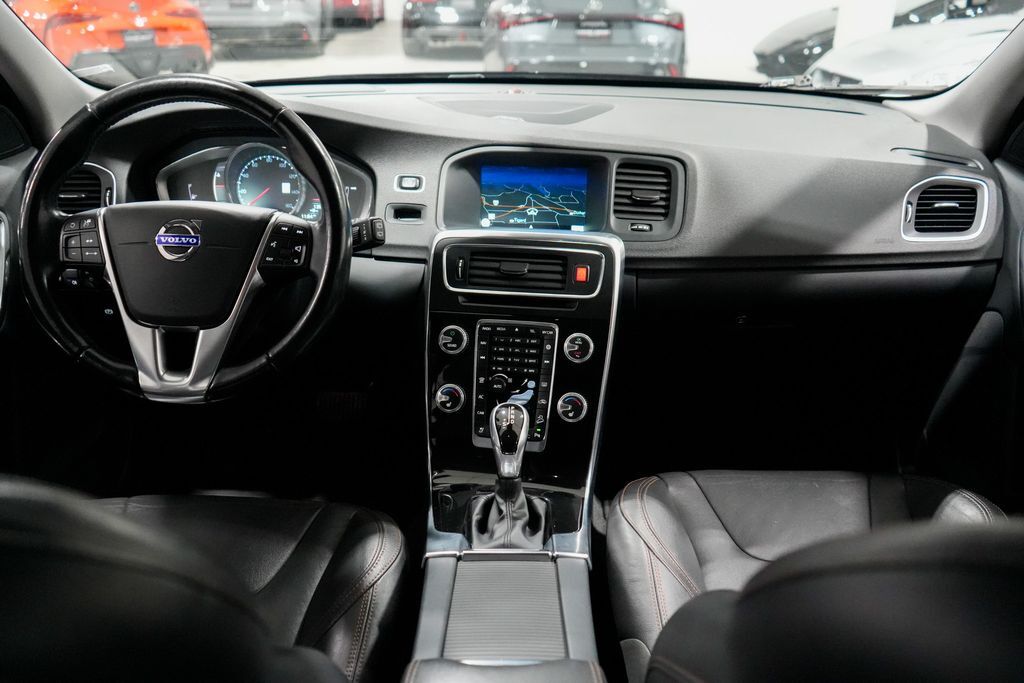 2015 Volvo V60 Cross Country T5 Platinum Tigard OR