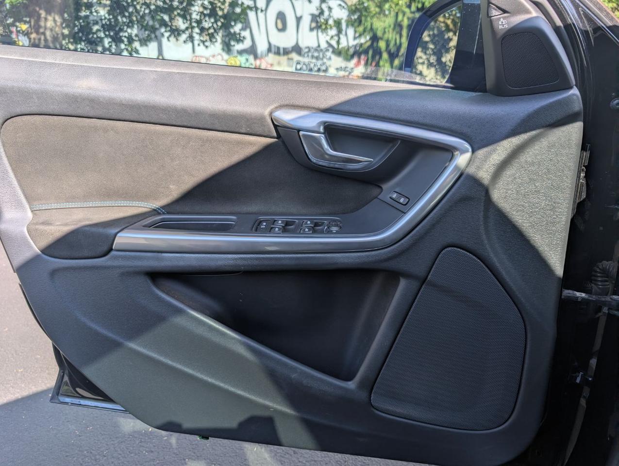 2015 Volvo V60 T6 AWD Polestar Engineered | 345hp, HK Premium Audio, Ohlin Suspension & Brembo Brakes Portland OR