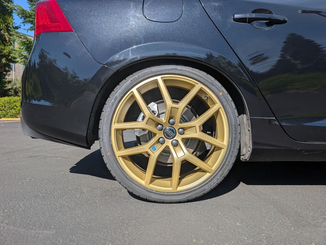 2015 Volvo V60 T6 AWD Polestar Engineered | 345hp, HK Premium Audio, Ohlin Suspension & Brembo Brakes Portland OR