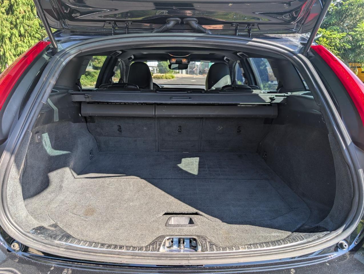 2015 Volvo V60 T6 AWD Polestar Engineered | 345hp, HK Premium Audio, Ohlin Suspension & Brembo Brakes Portland OR