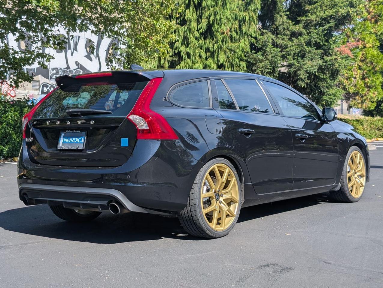 2015 Volvo V60 T6 AWD Polestar Engineered | 345hp, HK Premium Audio, Ohlin Suspension & Brembo Brakes Portland OR