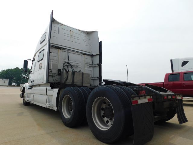 2015 Volvo VNL - Seville OH