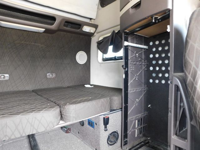 2015 Volvo VNL - Seville OH