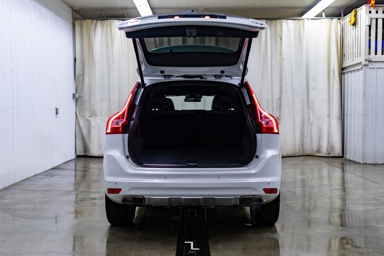 2015 Volvo XC60 AWD T6 Platinum Polestar Leather Roof Nav Red Deer AB