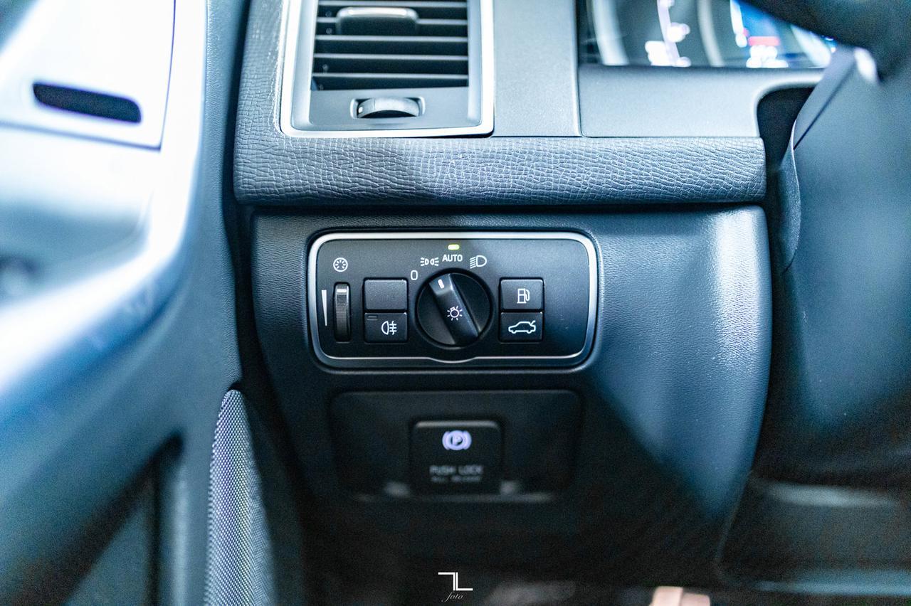 2015 Volvo XC60 AWD T6 Platinum Polestar Leather Roof Nav Red Deer AB