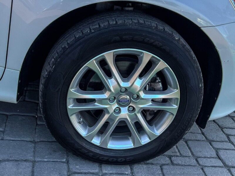 2015 Volvo XC60 T5 Drive-E Premier Plus Wilmington NC