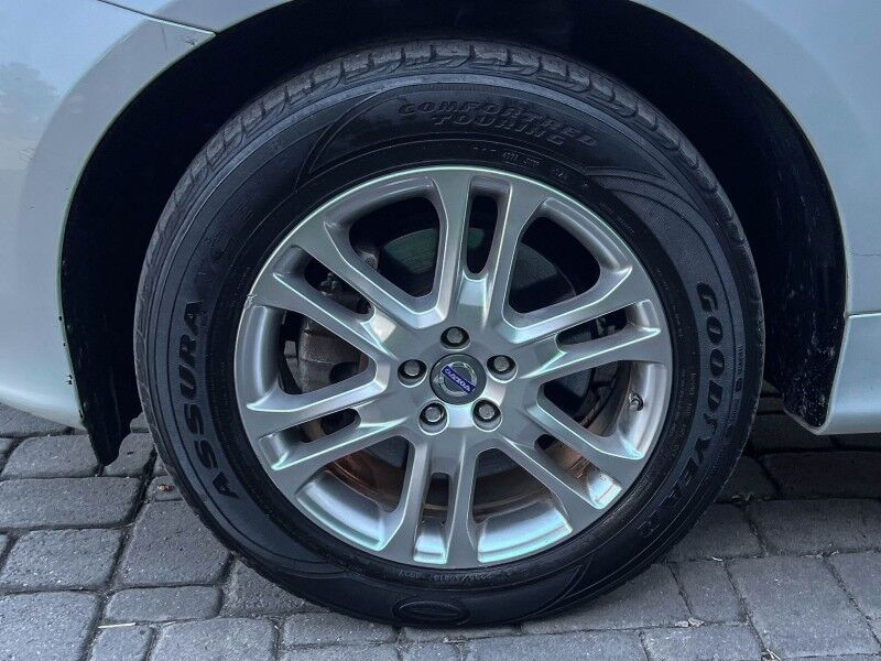 2015 Volvo XC60 T5 Drive-E Premier Plus Wilmington NC