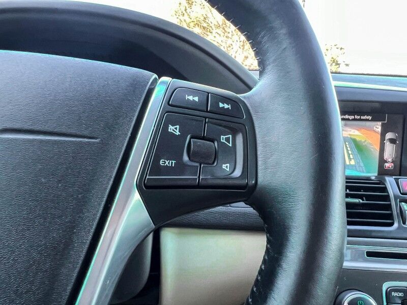 2015 Volvo XC60 T5 Drive-E Premier Plus Wilmington NC