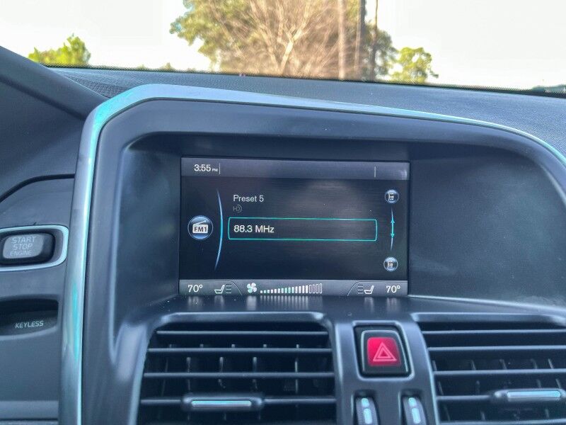 2015 Volvo XC60 T5 Drive-E Premier Plus Wilmington NC