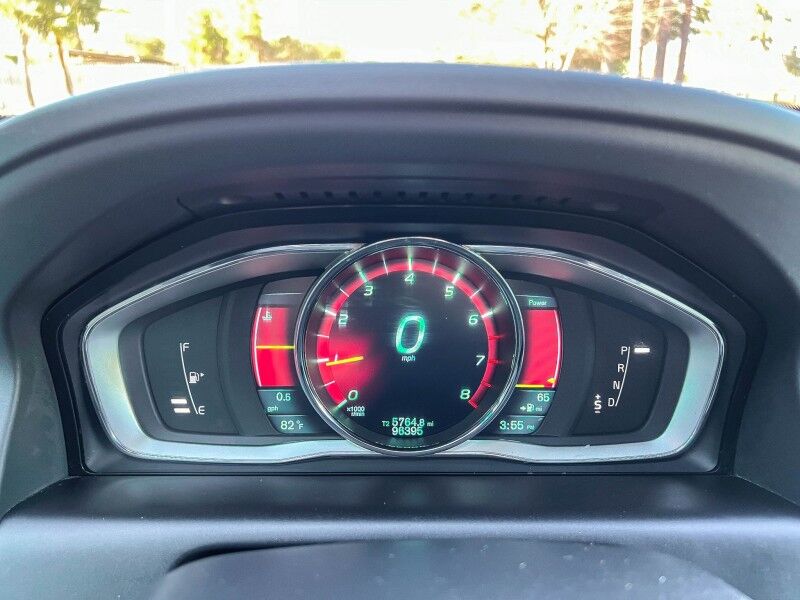 2015 Volvo XC60 T5 Drive-E Premier Plus Wilmington NC