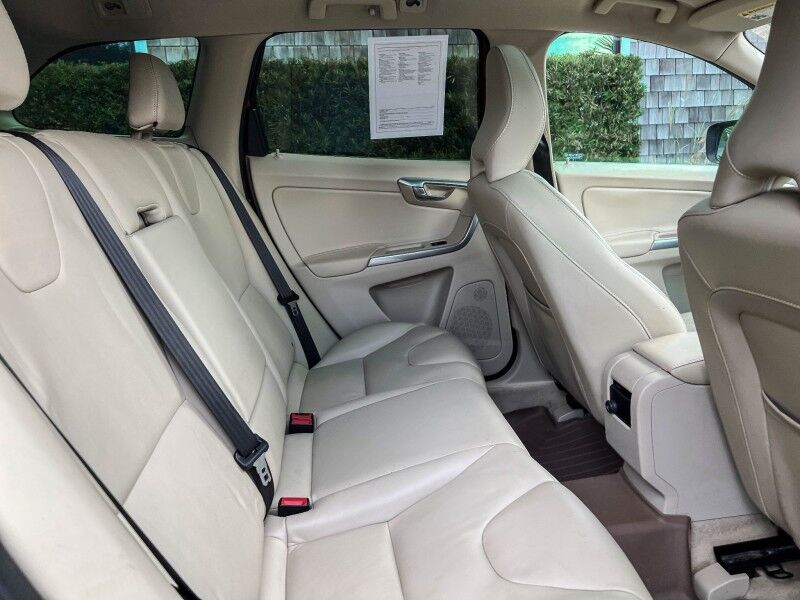 2015 Volvo XC60 T5 Drive-E Premier Wilmington NC
