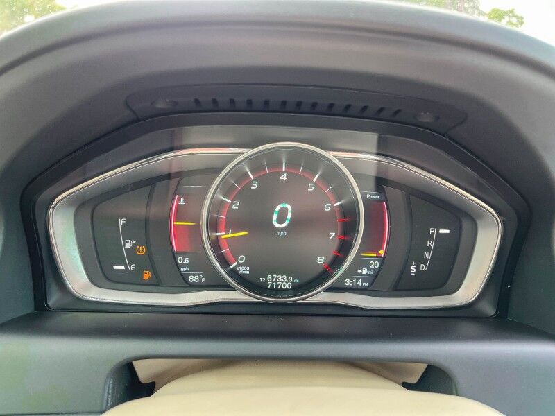 2015 Volvo XC60 T5 Drive-E Premier Wilmington NC