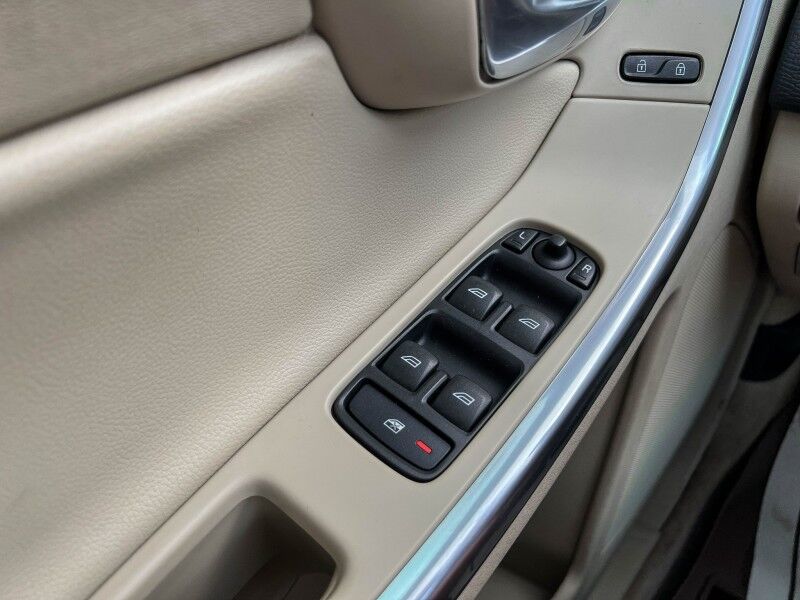 2015 Volvo XC60 T5 Drive-E Premier Wilmington NC