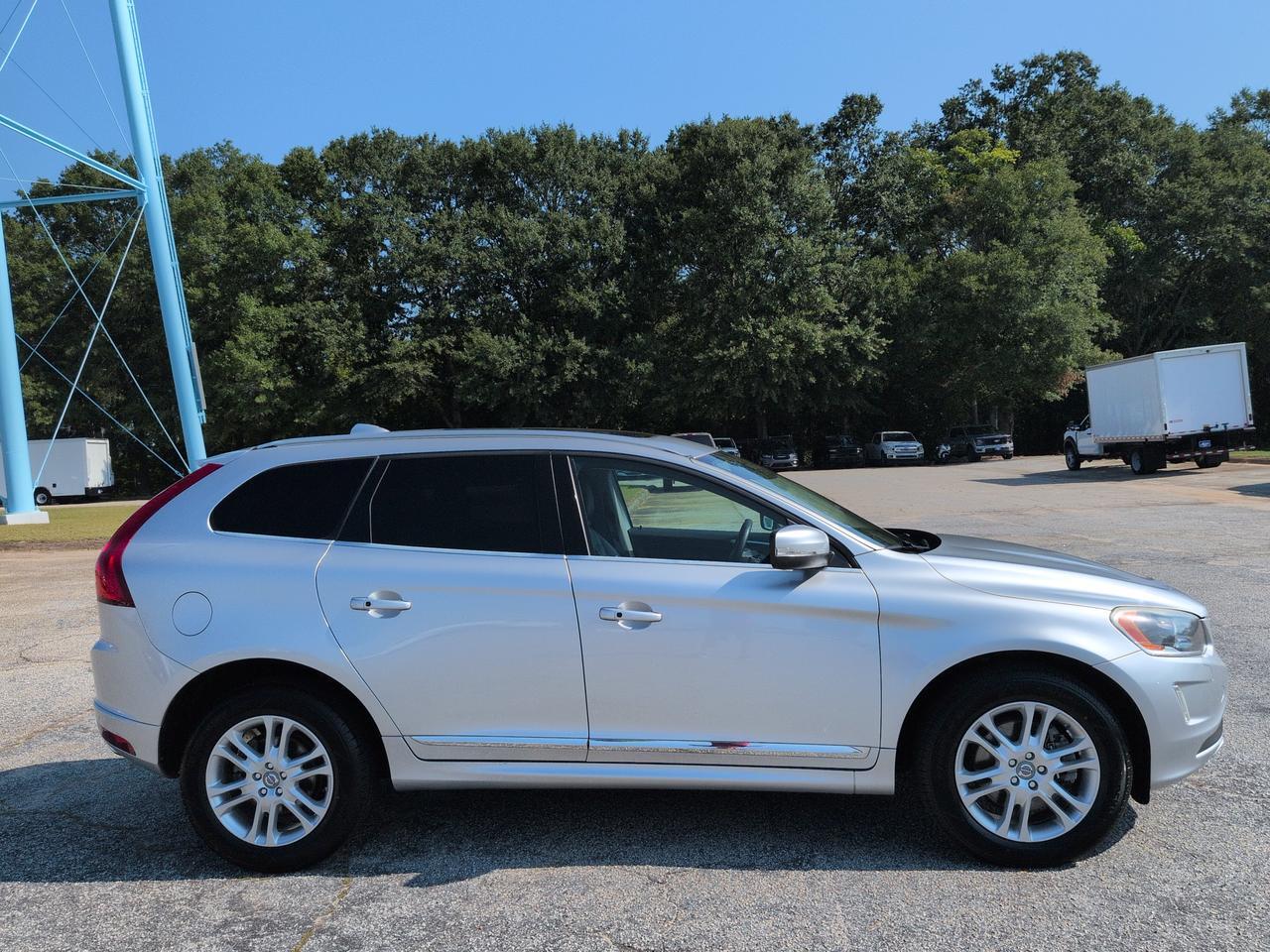 2015 Volvo XC60 T5 Platinum Appleton WI