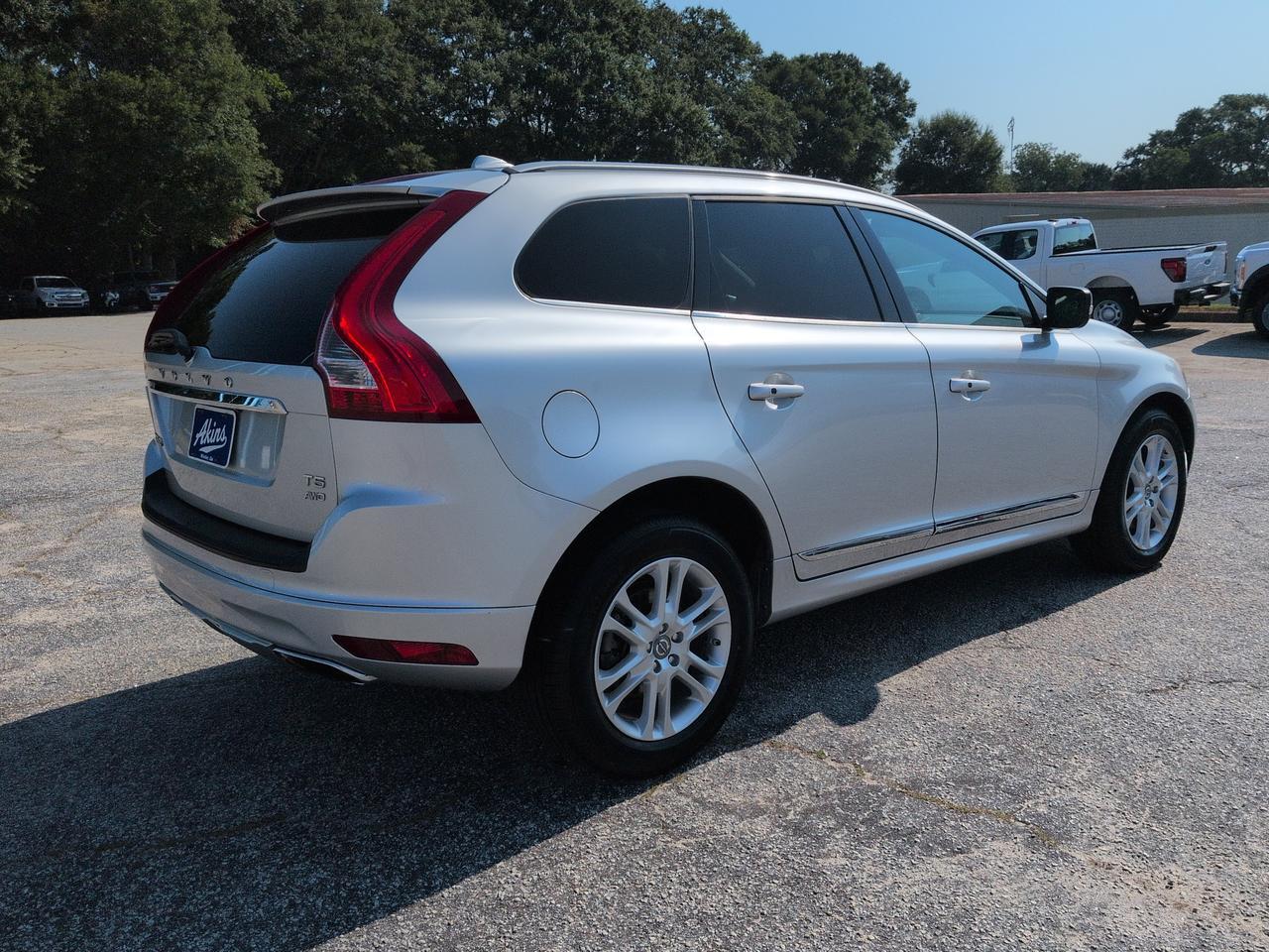 2015 Volvo XC60 T5 Platinum Appleton WI