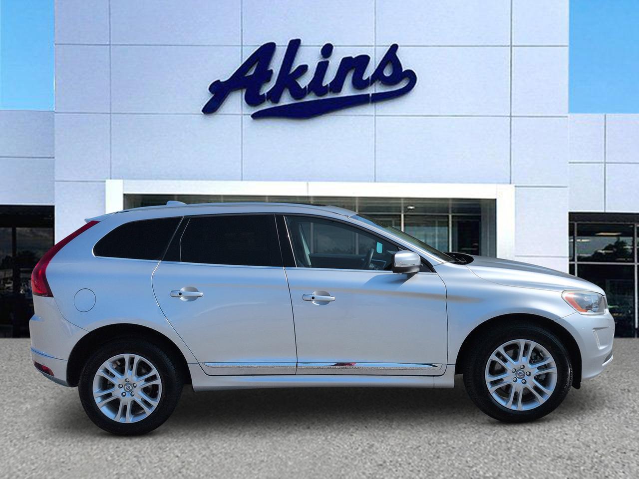 2015 Volvo XC60 T5 Platinum