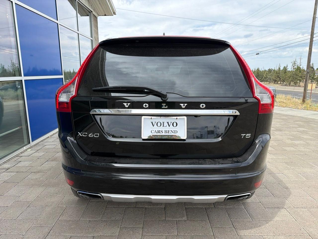 2015 Volvo XC60 T5 Bend OR