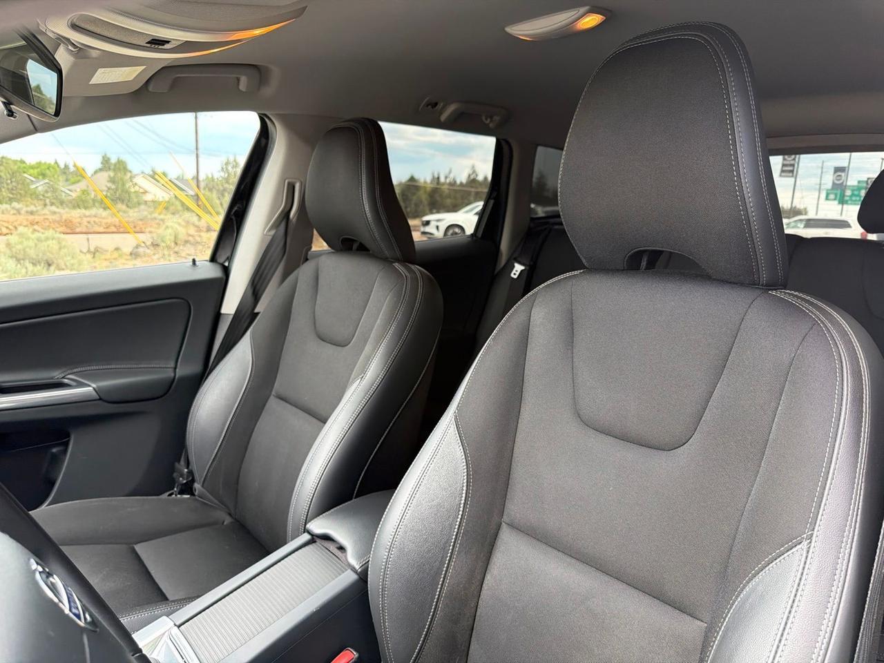 2015 Volvo XC60 T5 Bend OR