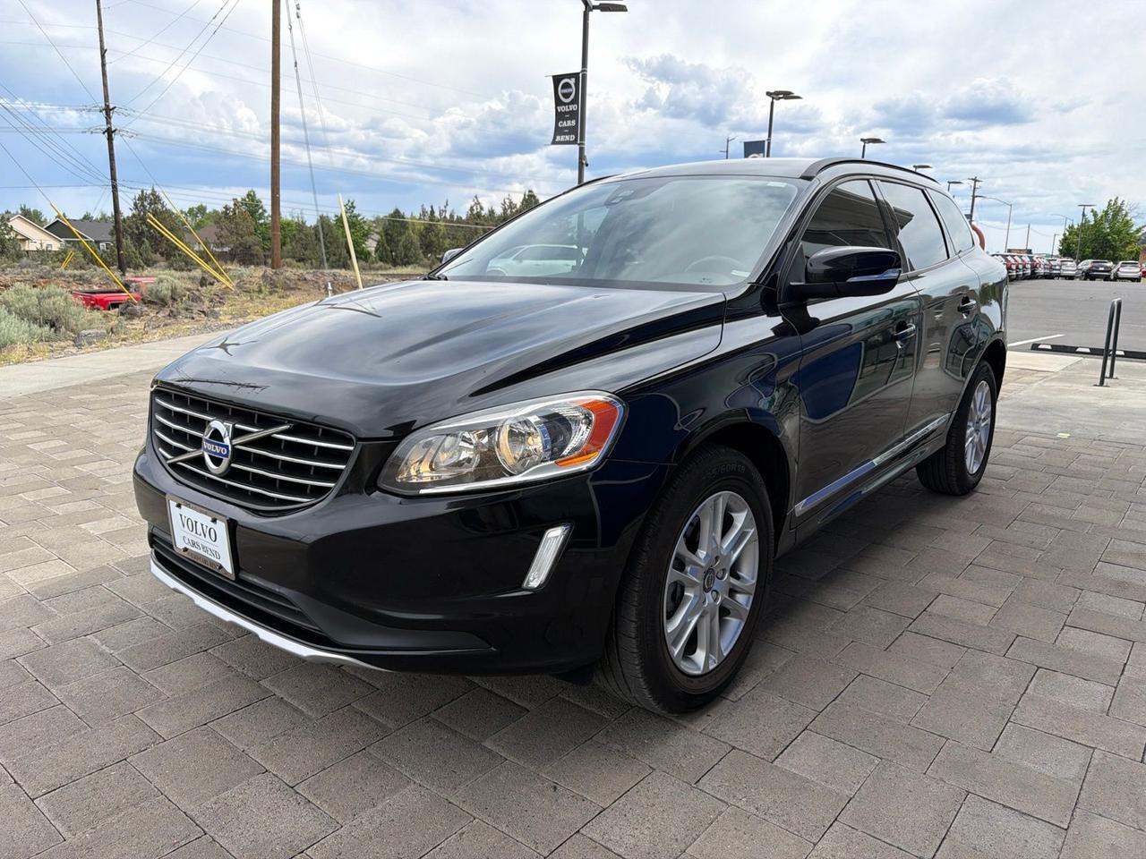 2015 Volvo XC60 T5 Bend OR