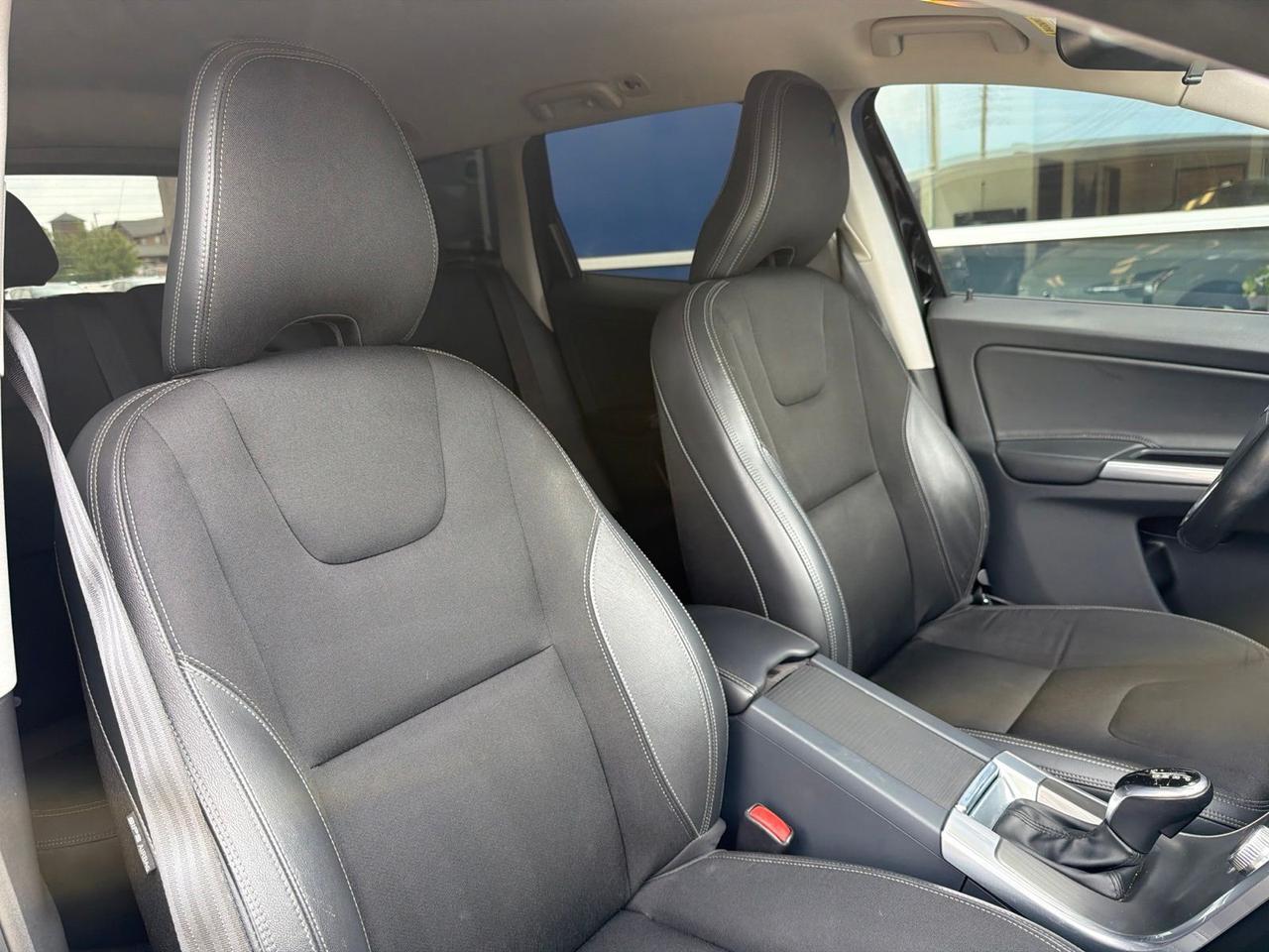 2015 Volvo XC60 T5 Bend OR