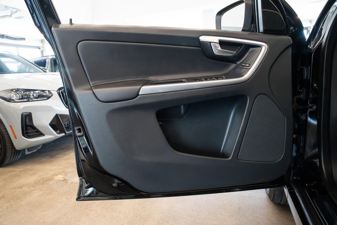 2015 Volvo XC60 T5 Premier Gladstone OR