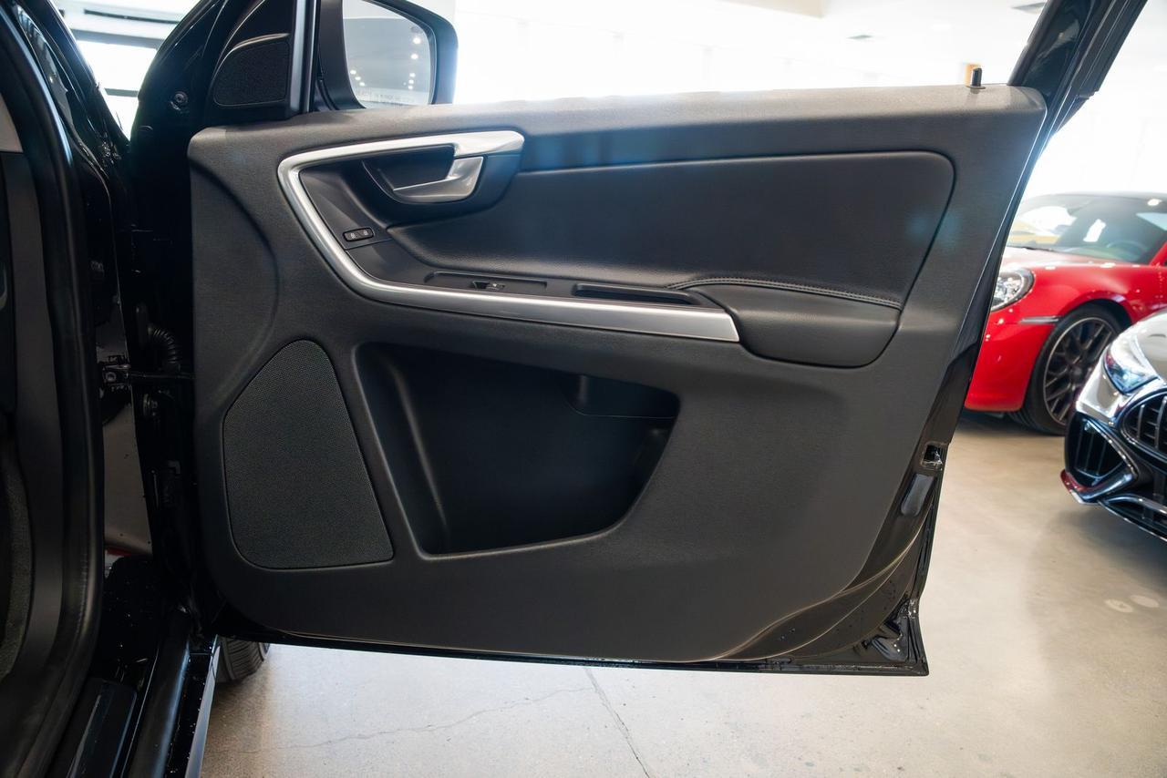 2015 Volvo XC60 T5 Premier Gladstone OR