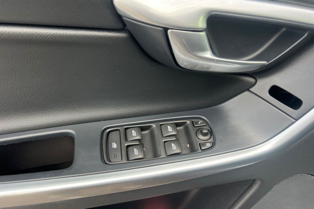 2015 Volvo XC60 T5 Premier Fruitland ID