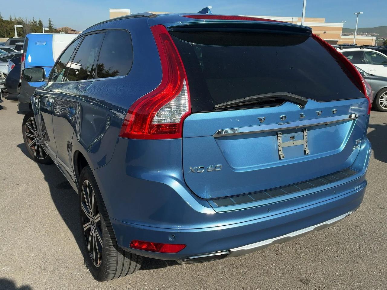 2015 Volvo XC60 T6 Platinum Gladstone OR