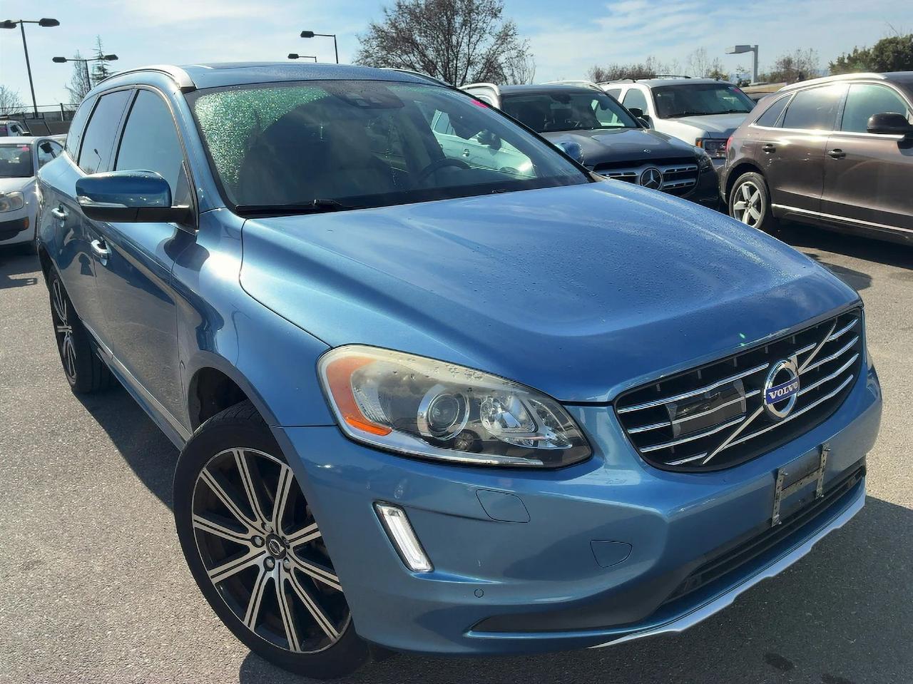 2015 Volvo XC60 T6 Platinum
