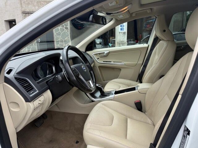 2015 Volvo XC60 T6 Platinum Whitehall PA