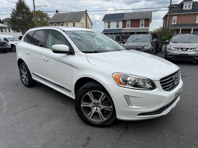 2015 Volvo XC60 T6 Platinum